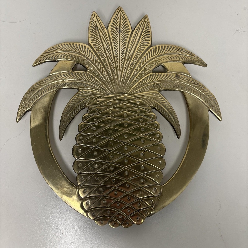 VTG Brass Pineapple Etched Trivet Made In India Coastal Southern Vintage Decor‎
